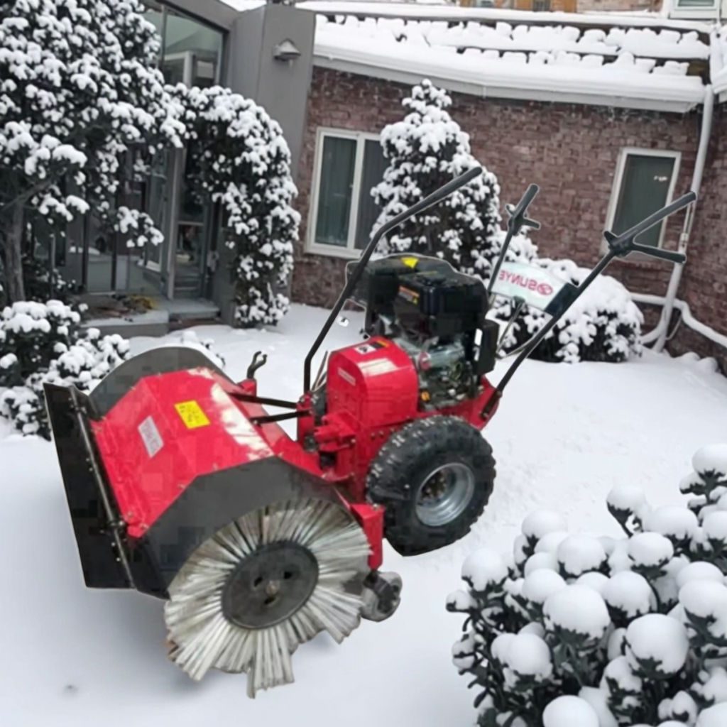 High Efficiency Commercial Outdoor Patio Petrol/Gasoline Snow Sweeper Low Failure Rate High Power Self-Propelled 24'' Cl